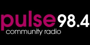 Pulse 98.4 logo